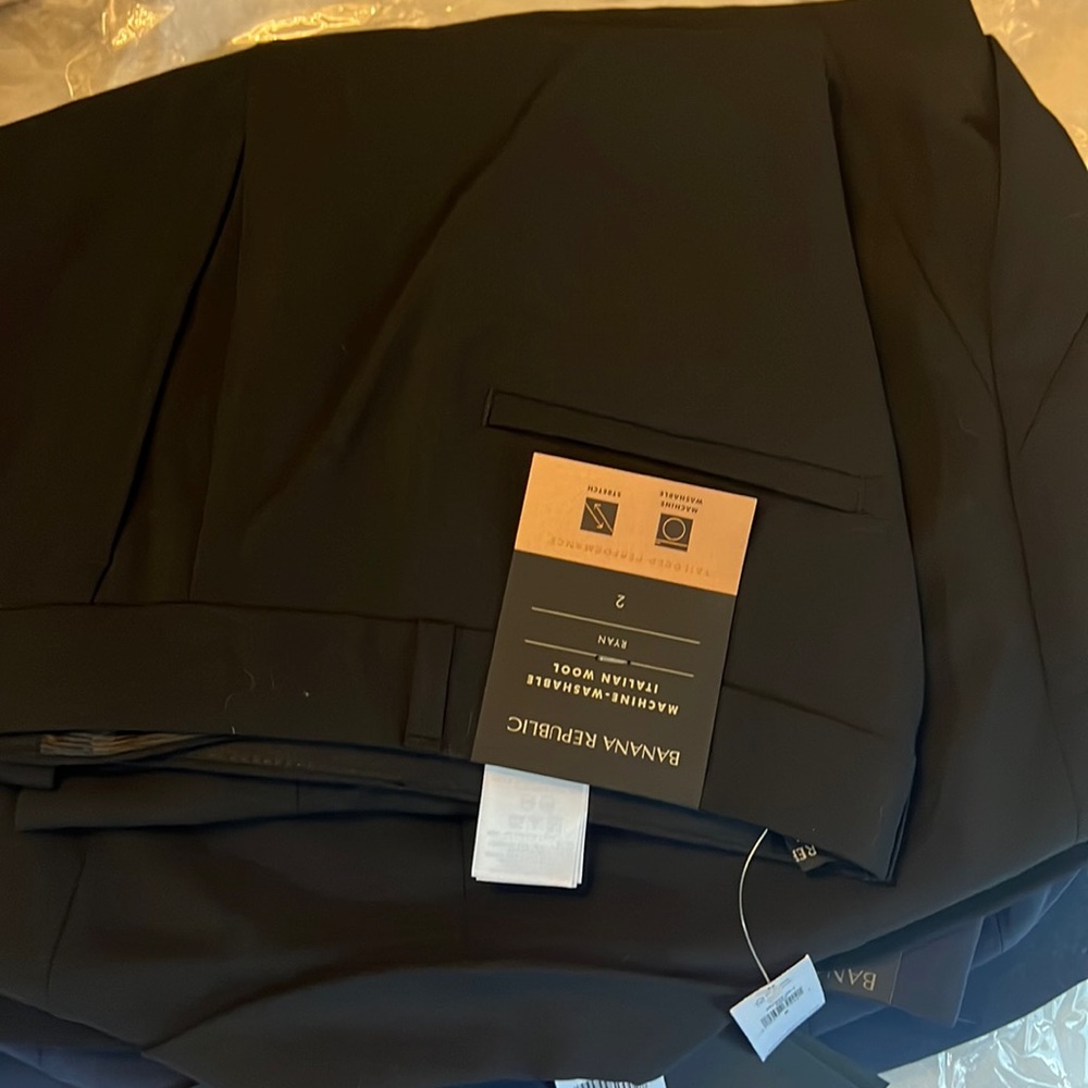 Banana Republic Long and Lean Blazer & Ryan Straight Pant Suit Set - Black